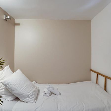 Spacious, Bright And Beautifully Decorated Flat In Heart Of Marais Short Walk To Picaso Museum Paris Bagian luar foto