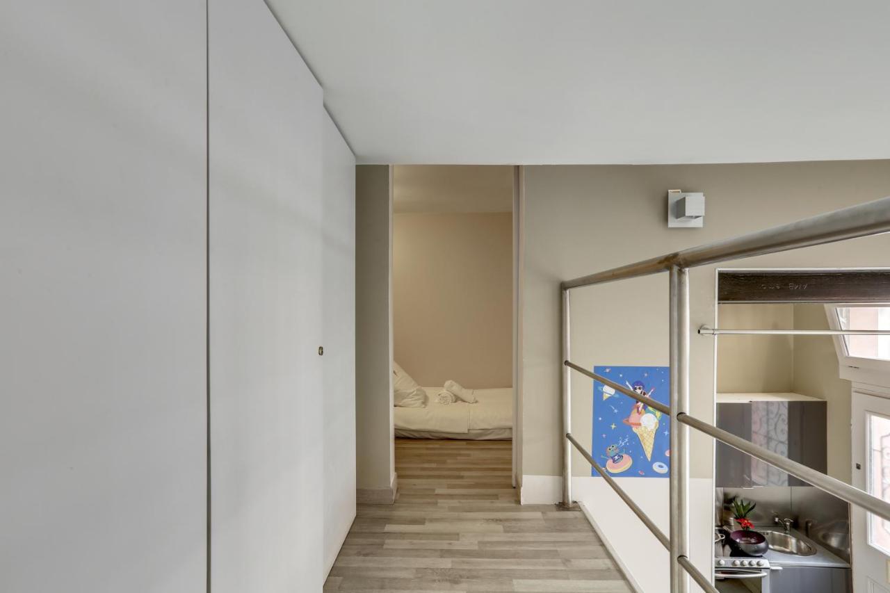 Spacious, Bright And Beautifully Decorated Flat In Heart Of Marais Short Walk To Picaso Museum Paris Bagian luar foto